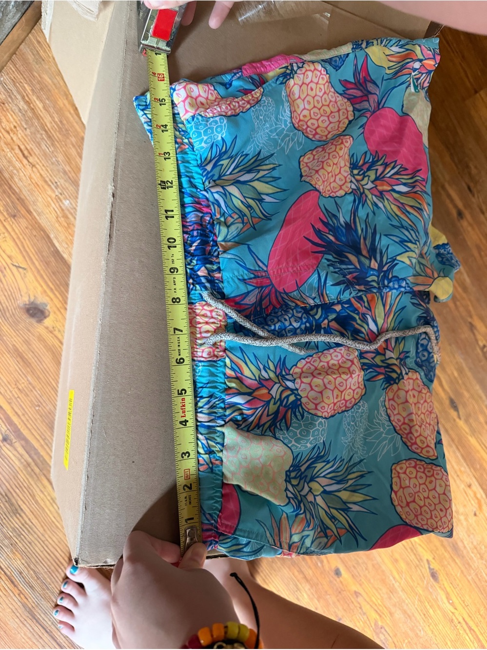 Southern Lure Pineapple Print Swim Trunks Boys Youth XL - Picture 5 of 5